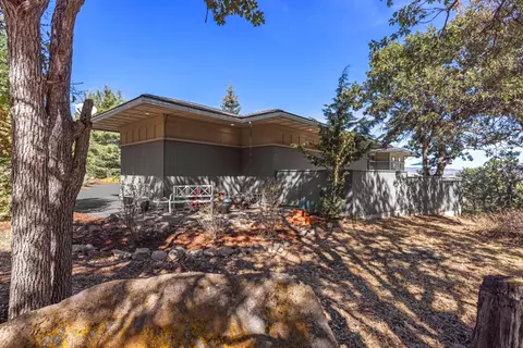 Exterior - 10109 Cinnamon Teal Dr, Klamath Falls, OR 97601 photo 23 of 28