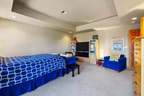 Bedroom - 10109 Cinnamon Teal Dr, Klamath Falls, OR 97601 photo 5 of 6