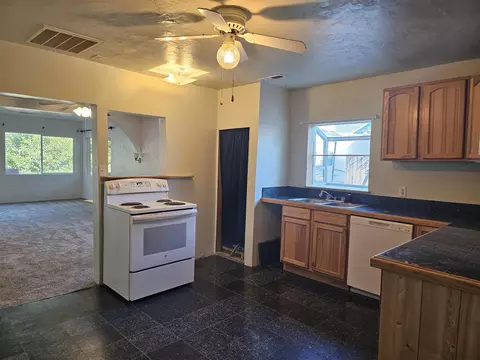 Kitchen - 248 2nd St, Glendale, OR 97442 photo 1 of 3