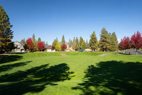 19782 Baneberry Ave, Bend, OR 97702 photo 8