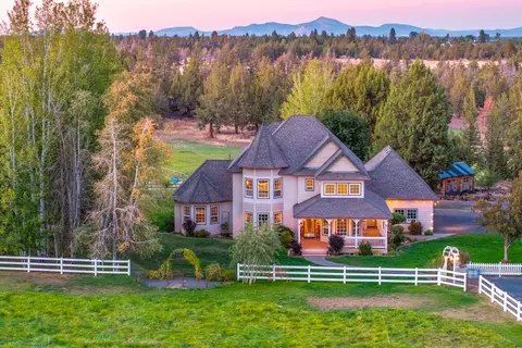 22122 Neff Rd, Bend, OR 97701