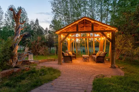 Exterior - 22122 Neff Rd, Bend, OR 97701 photo 15 of 15