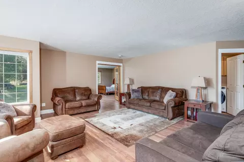 Living - 22122 Neff Rd, Bend, OR 97701 photo 1 of 2