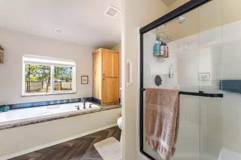 6100 Rogue River Dr, Eagle Point, OR 97524 photo 15