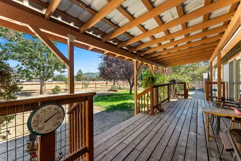 6100 Rogue River Dr, Eagle Point, OR 97524 photo 19