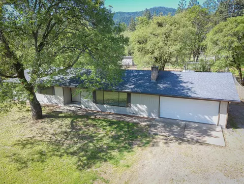 10430 Williams Hwy, Grants Pass, OR 97527