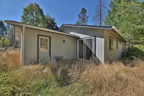 Exterior - 237 Shadowbrook Dr, Cave Junction, OR 97523 photo 4 of 4