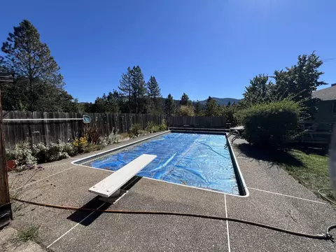 Exterior - 203 Mobley Dr, Azalea, OR 97410 photo 8 of 30