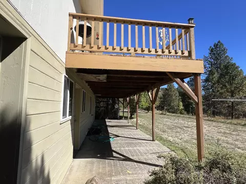 Exterior - 203 Mobley Dr, Azalea, OR 97410 photo 28 of 30