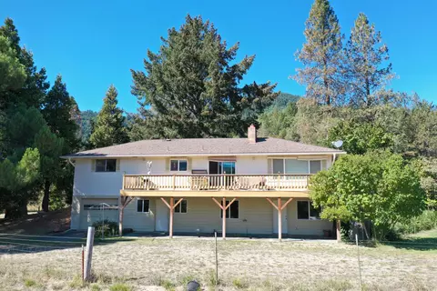 Exterior - 203 Mobley Dr, Azalea, OR 97410 photo 10 of 30