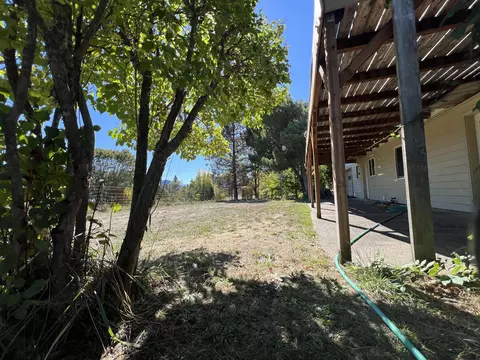 Exterior - 203 Mobley Dr, Azalea, OR 97410 photo 23 of 30
