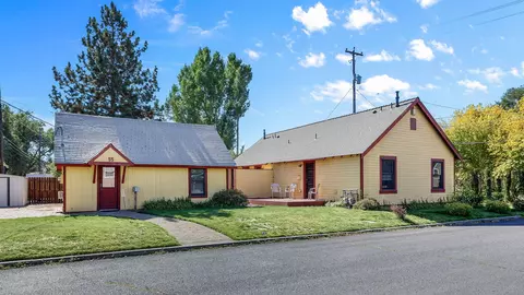 334 NW Hill St, Bend, OR 97703