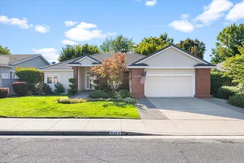 3482 Parkway Dr, Medford, OR 97504