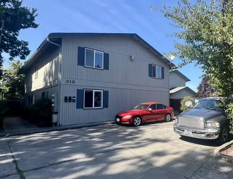 518 J St, Medford, OR 97501
