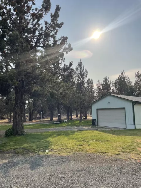 63565 Hughes Rd, Bend, OR 97701 photo 47