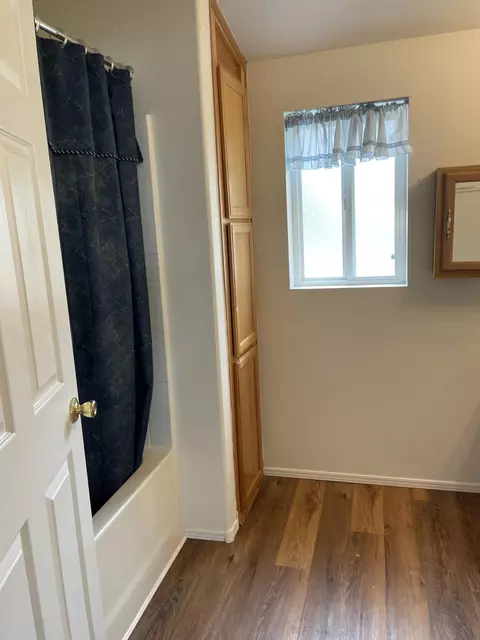 63565 Hughes Rd, Bend, OR 97701 photo 21