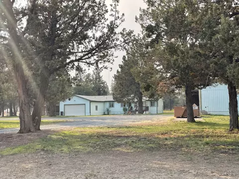 63565 Hughes Rd, Bend, OR 97701 photo 40