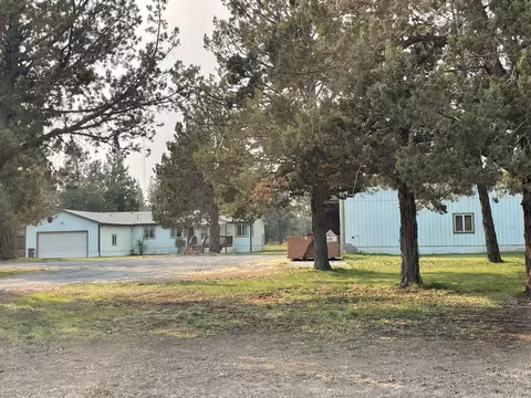 63565 Hughes Rd, Bend, OR 97701