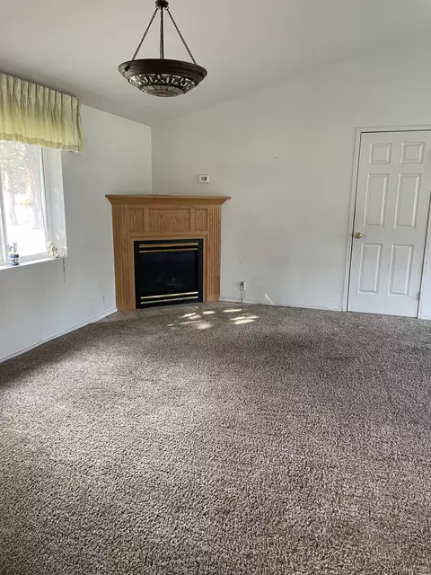63565 Hughes Rd, Bend, OR 97701 photo 4