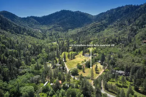 520 Schieffelin Gulch Rd, Gold Hill, OR 97525