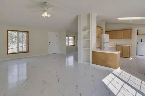 64880 Mcgrath Rd, Bend, OR 97701 photo 10