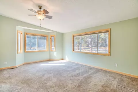 17430 Meadow Way, Bend, OR 97707 photo 21