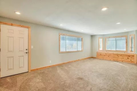 17430 Meadow Way, Bend, OR 97707 photo 20