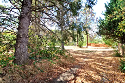 0 Haviland Dr, Grants Pass, OR 97527