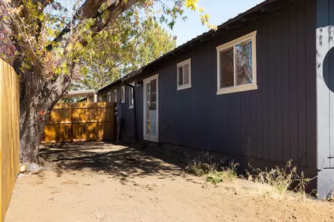 Exterior - 61683 Daly Estates Dr, Bend, OR 97702 photo 9 of 11