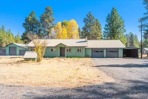 52306 Pine Forest Dr, La Pine, OR 97739 photo 1