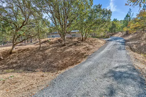 6050 Castle Terrace Dr, Central Point, OR 97502 photo 31