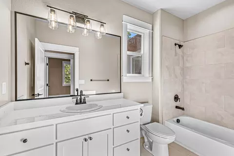 6050 Castle Terrace Dr, Central Point, OR 97502 photo 14