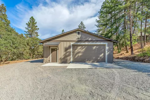 6050 Castle Terrace Dr, Central Point, OR 97502 photo 28