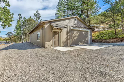 6050 Castle Terrace Dr, Central Point, OR 97502 photo 29