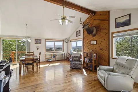 Other - 943 Leafwood Dr, Eagle Point, OR 97524 photo 2 of 8