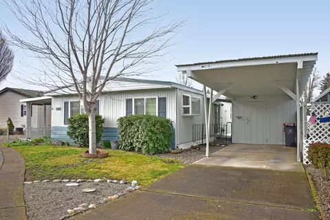 2252 Table Rock Rd #218, Medford, OR 97501