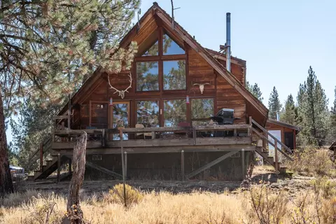 18736 Vester Creek Rd, Canyon City, OR 97820