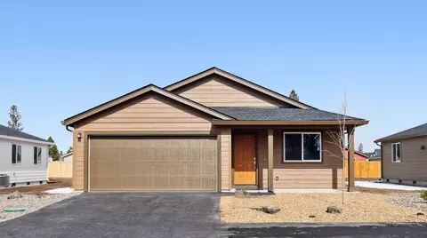 16662 Grey Pine St, La Pine, OR 97739