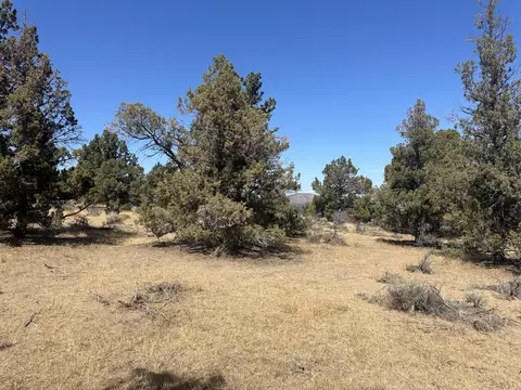 21060 Arid Ave, Bend, OR 97703