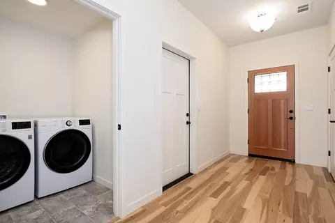 Entry Way - 306 E Rapp Rd, Talent, OR 97540 photo 2 of 2