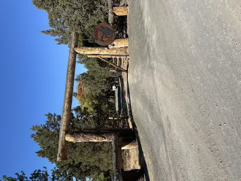 21550 Mcgilvray Rd, Bend, OR 97702