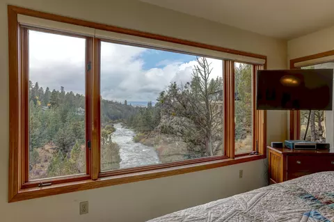 63287 Cherokee Ln, Bend, OR 97703 photo 21