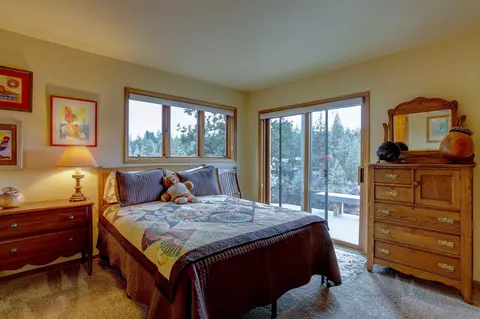 63287 Cherokee Ln, Bend, OR 97703 photo 26