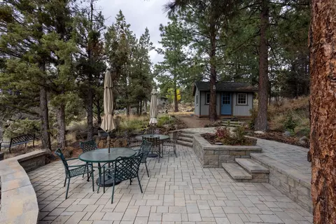 63287 Cherokee Ln, Bend, OR 97703 photo 36