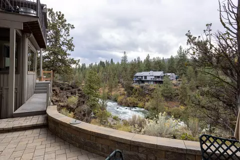 63287 Cherokee Ln, Bend, OR 97703 photo 38