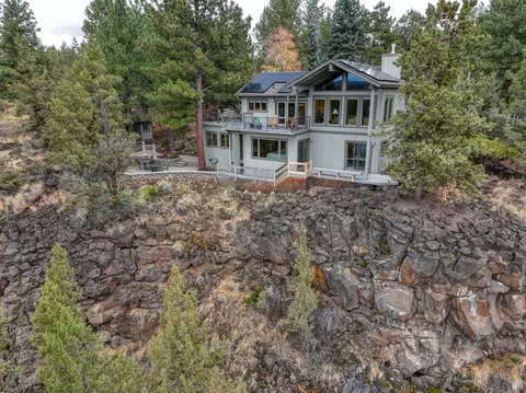 63287 Cherokee Ln, Bend, OR 97703 photo 44