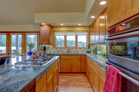 63287 Cherokee Ln, Bend, OR 97703 photo 13