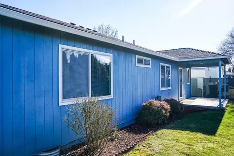 Exterior - 1352 Ivan Ln, Central Point, OR 97502 photo 3 of 3
