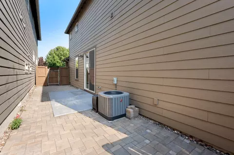 20765 NE Comet Ln, Bend, OR 97701 photo 34