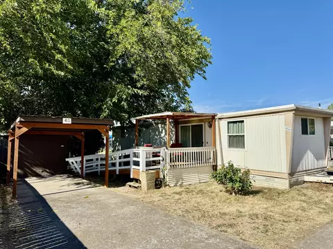 3555 Avenue H #SPC 46, White City, OR 97503